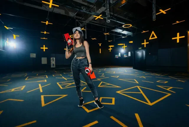 Квест «VR Arena»